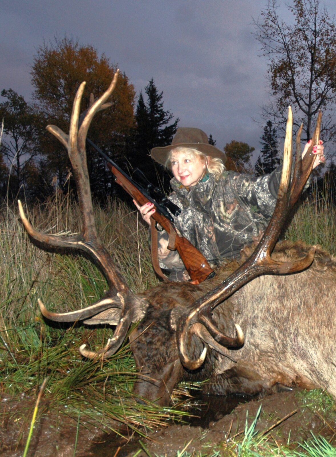 Slawa Swiderski with a stag